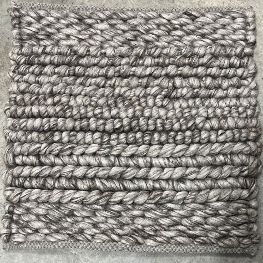 Surya TAH-3706 Tahoe Area Rug, 18”x 18”, Charcoal